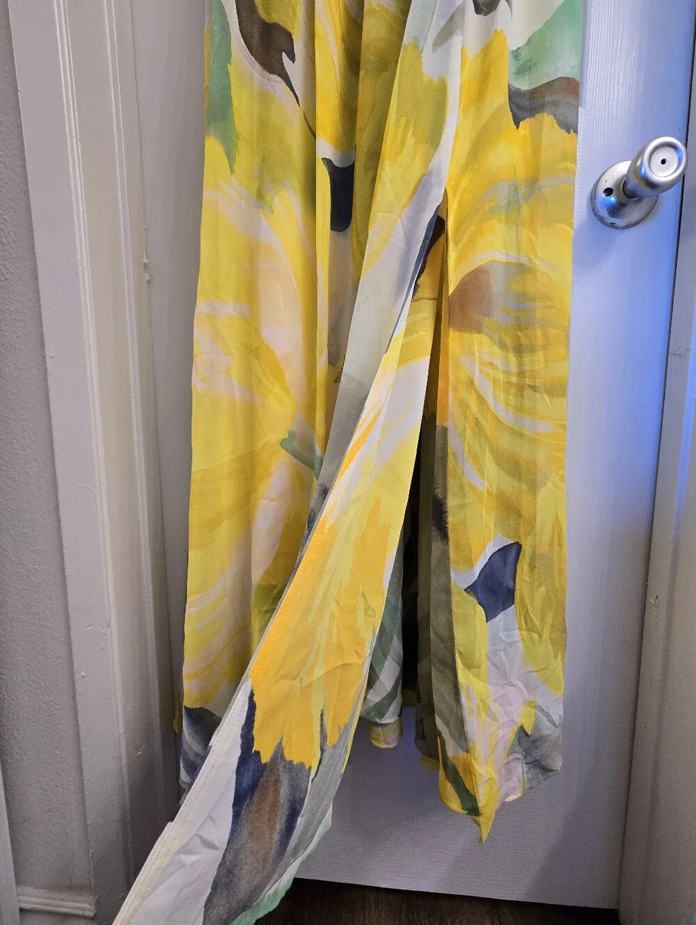 WHBM Maxi Dress Sunny Floral